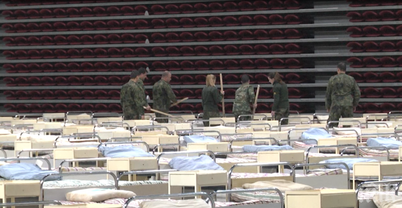 Курсанти от военния университет се подготвят по разгръщане на военно-полева болница