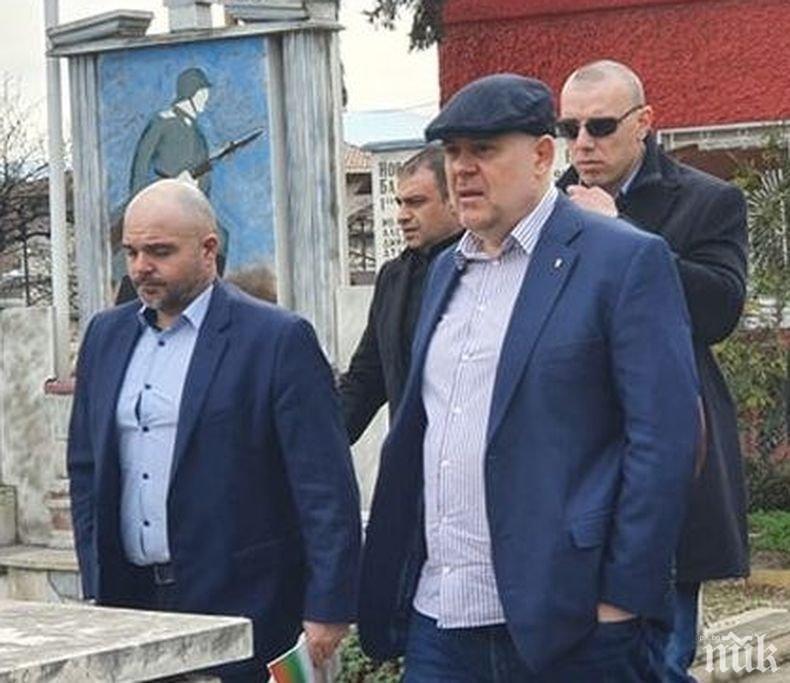 Рев, че Гешев бил втори премиер. Молете се да не стане първи!