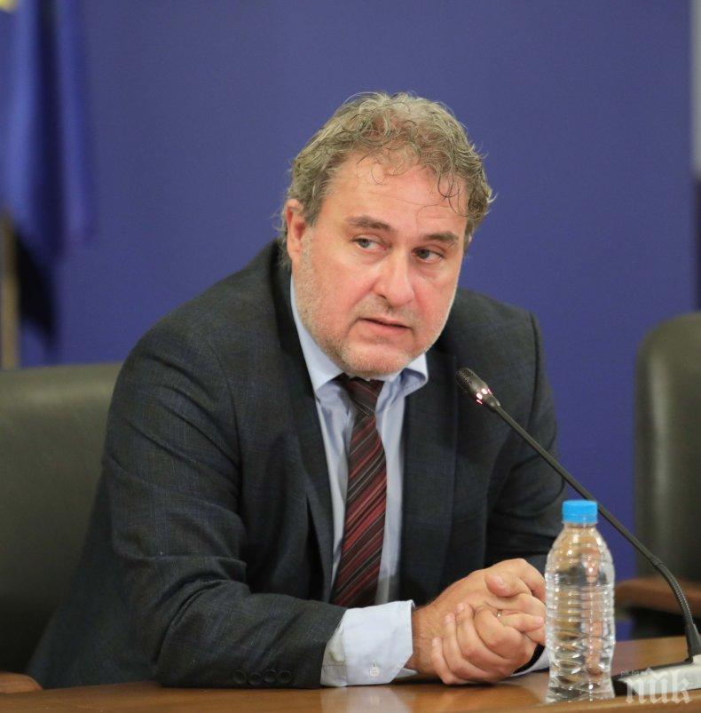 Боил Банов алармира: Ако не спазваме мерките, ще броим трупове 