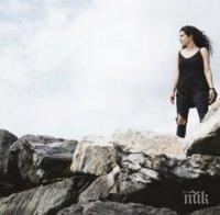 ВНИМАВАЙТЕ С ТЯХ: Тези зодии държат ревниво на личното си пространство във връзката