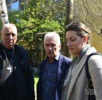 ПЪРВО В ПИК TV: Волен Сидеров излезе от ареста, жена му Деница го посрещна: Борисов да даде пари за ремонт на 3-то РПУ, защото може да му се наложи и на него (СНИМКИ/ВИДЕО)