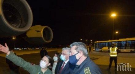 българката пилотира боинга санитарни материали китай снимки