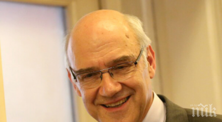 шефът кевр всякакви искания поскъпване парното неоснователни