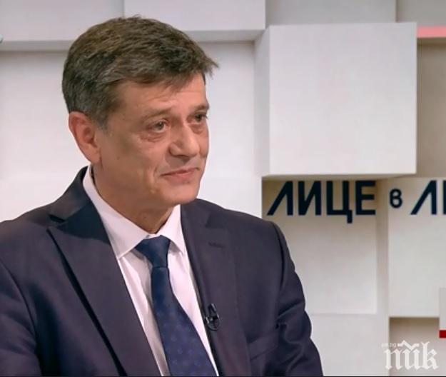 Генерал Попов: Пандемията отлага заминаването на българските летци на Ф-16 за обучение в САЩ
за юни