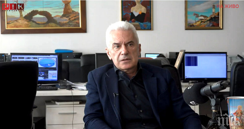 Обявеният за издирване Волен Сидеров се появи сам в СДВР