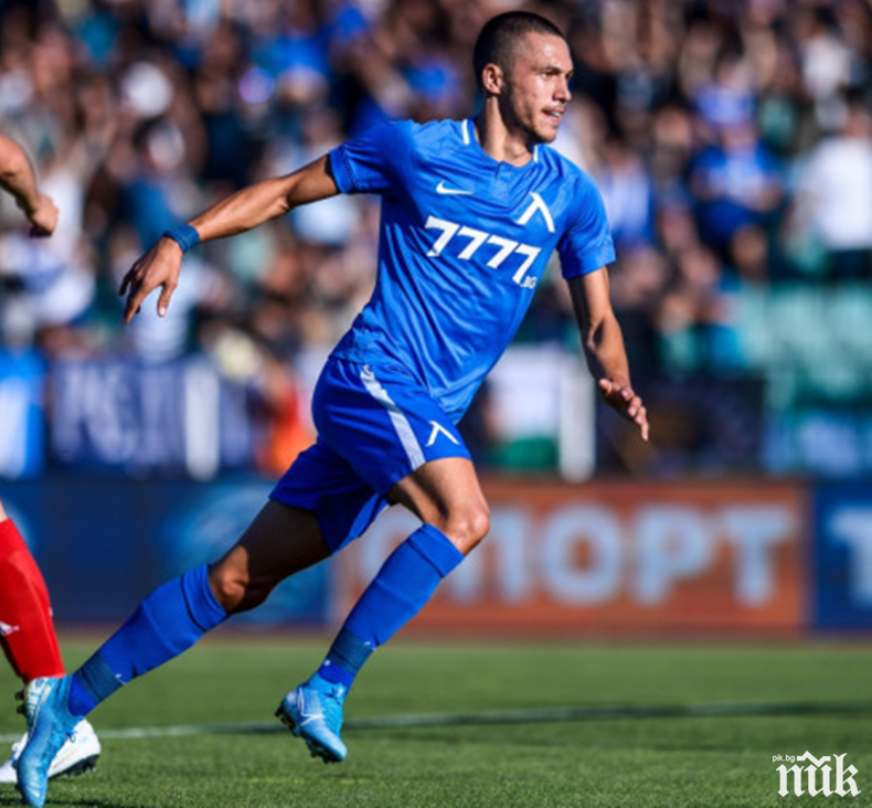 Грандът Левски поздрави Стаси Иванов