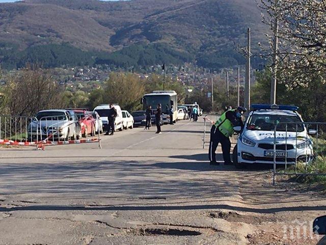 Работници от складове на големи вериги край София не са пропуснати през КПП-то на Тракия