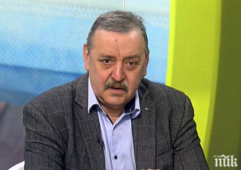 САМО В ПИК И РЕТРО: Невероятната история на проф. Кантарджиев, баща му и неговото семейство