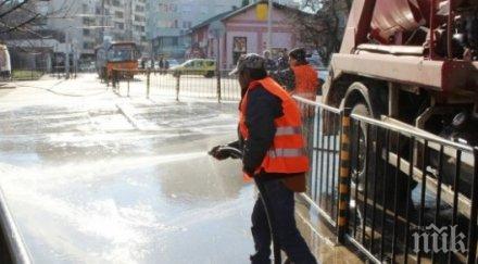 русе мият улиците превантивно