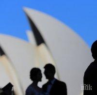 Австралия се самоизолира от света до август