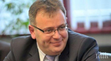 риск 300 миньори рудозем остават без работа юни