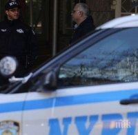 Ужас: Десетки разлагащи се тела са открити край погребално бюро в Ню Йорк