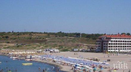 бургаският плаж напълни масово хората без маски