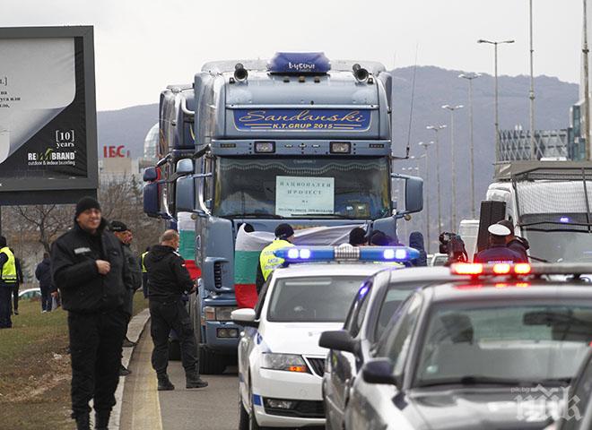 ЕК временно освободи България от някои изисквания към превозвачите