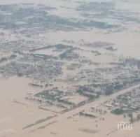 Евакуираха 100 000 души в Узбекистан и Казахстан след скъсването язовирна стена