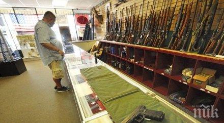 канада забранява автоматичните оръжия