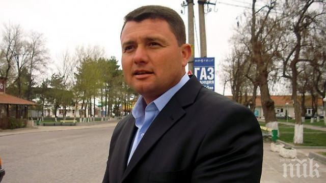 ОТ ЕПИЦЕНТЪРА! Кметът на Стряма: Беше като гръм