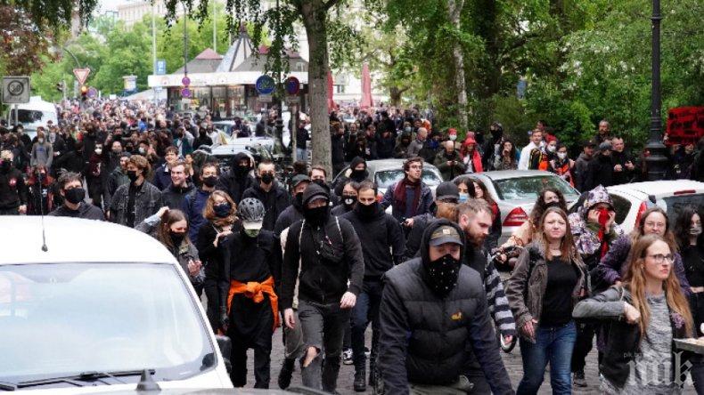 Съдят 25 демонстранти за първомайски изстъпления в Берлин