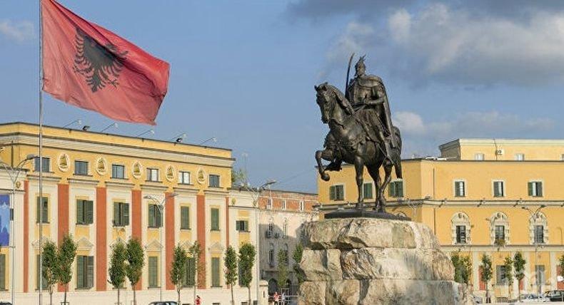 Без абитуриентски балове в Албания заради коронавируса