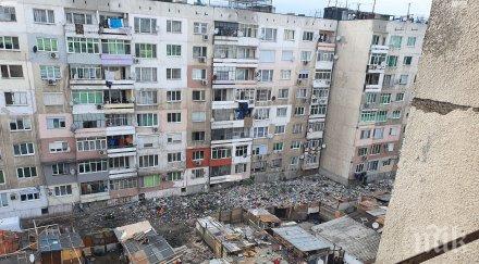 месец великото почистване столипоново отново потъна мизерия снимки