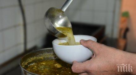 150 пловдивчани получиха топла храна гергьовден