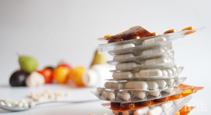 КРИЗА: Монасите от Зографския манастир остават без лекарства