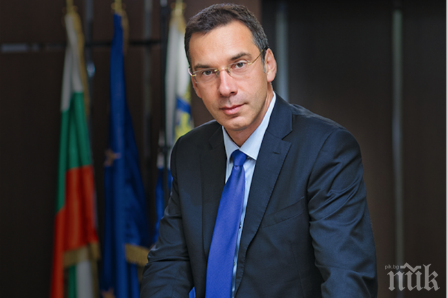 Димитър Николов със силни думи за празника: Да пазим завета на българските воини и да възпитаваме наследниците си в родолюбие
