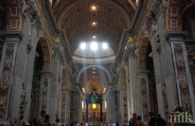 Църквите в Италия ще отворят за богомолци на 18 май
