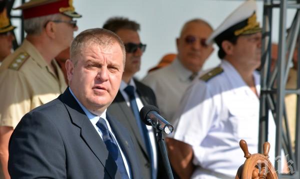 Каракачанов: Модернизацията на армията няма да спре
