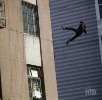 СМРАЗЯВАЩО: 12-годишно дете полетя от тераса на петия етаж в Бургас