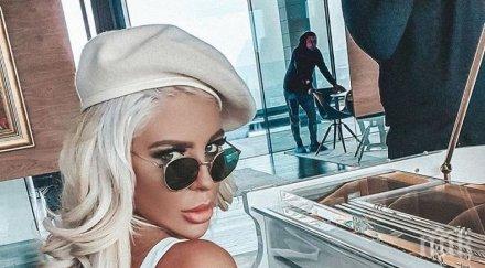 доминикана андреа побърка мрежата секси барабанче снимки