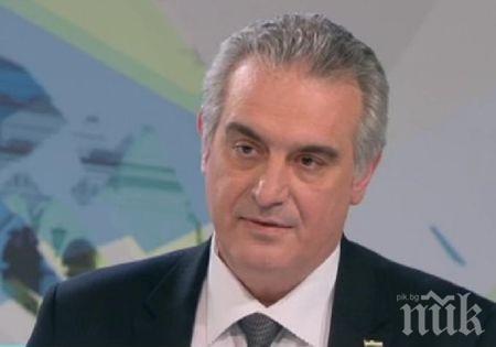 Валентин Касабов от НФСБ: Ако питате БСП – техният начин за справяне с кризата е да гледаме на кафе