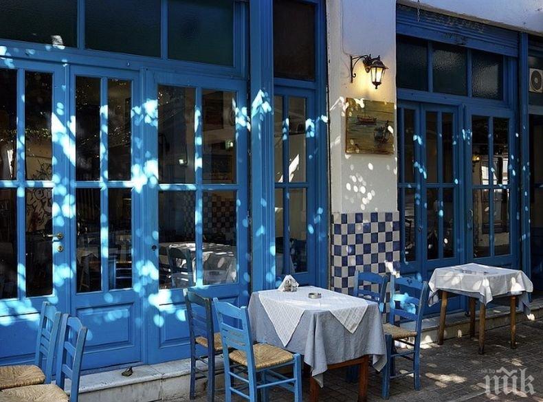 Мерки: В Гърция обмислят отваряне на ресторантите по-рано