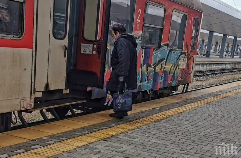 На Централна гара в Пловдив чакат наплив от пътници през уикенда 