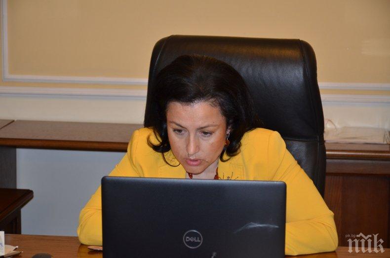 Министерството на земеделието ще предложи мярка за стимулиране изкупуването на черешите