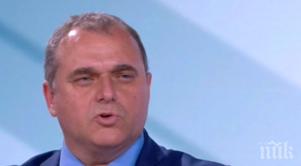 искрен веселинов ддс хотели ресторанти книги тече юли