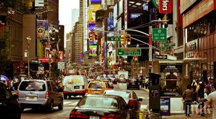 бродуей остава затворен поне септември