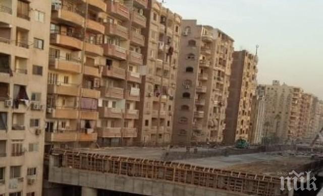 КУРИОЗ: В Египет построиха магистрала на 50 см от жилищни блокове