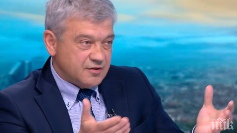 Възстановеният от съда червен кмет на Благоевград се бие в гърдите: В момента аз управлявам града