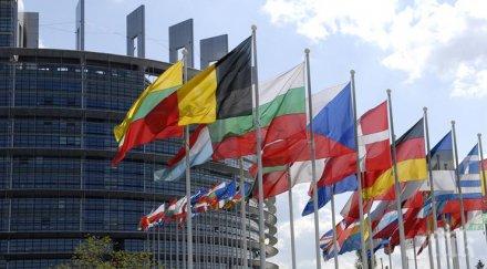 външни министри свободното движение хора възстановено поетапно пълни здравни гаранции