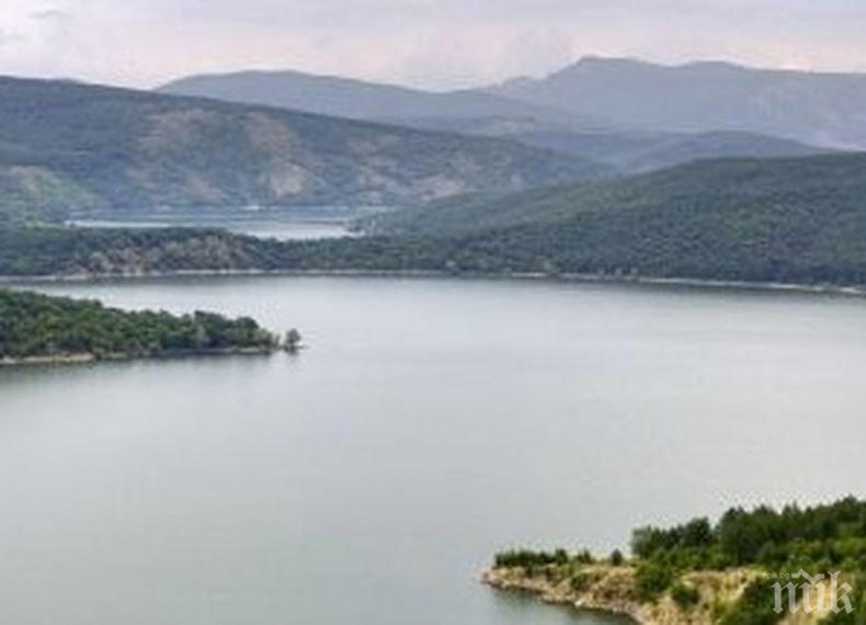 Шуменският язовир Тича се пълни с бързи темпове