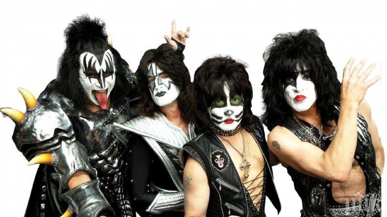 Пропада концертът на Kiss в Арена Армеец