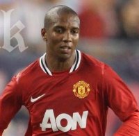 Ашли Йънг отпадна от селекцията на Англия