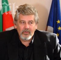 Гавра! 58 турски радиостанции тероризират морския ефир