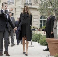 Карла Бруни за присъдата на Саркози: Борбата продължава, няма да спрем