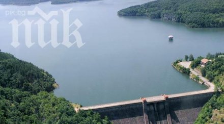 повече 000 души живеят трайно без вода