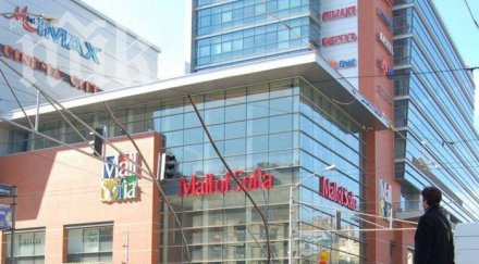 паника мол аварирал електрогенератор започна пуши