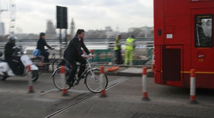 българите румънците великобритания скочили