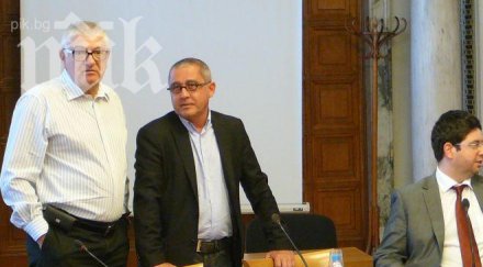 бюджетната комисия парламента превърна другарски съд плевнелиев