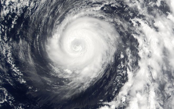 Апокалипсис във Филипините! Мощен тайфун вдигна цяла провинция във въздуха